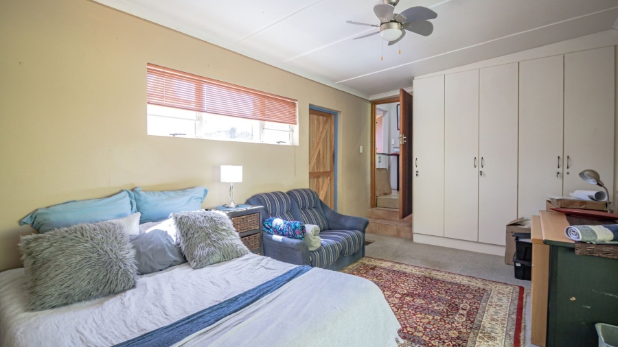 5 Bedroom Property for Sale in Vincent Eastern Cape